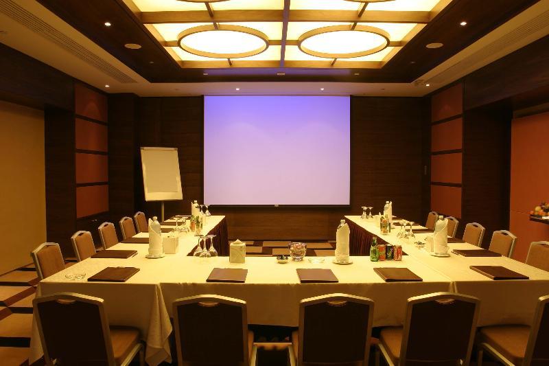 Four Points By Sheraton Le Verdun Beirut Exteriör bild