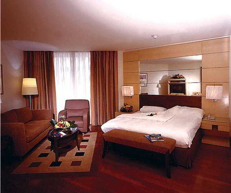 Four Points By Sheraton Le Verdun Beirut Exteriör bild