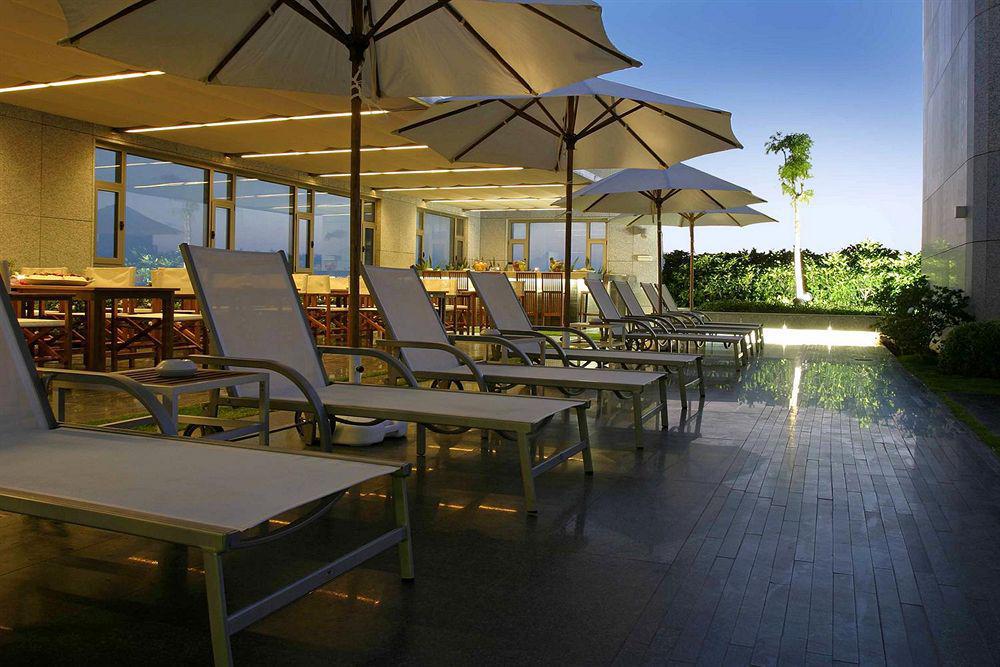Four Points By Sheraton Le Verdun Beirut Exteriör bild
